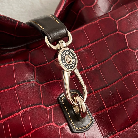 Red Dooney & Bourke Croco Leather Logo Lock Sack - Picture 2 of 10